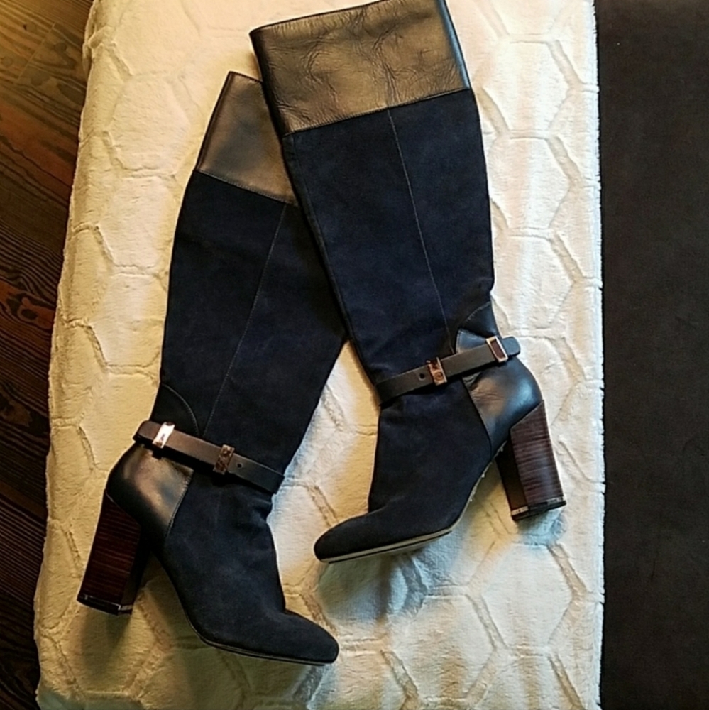 Make An Offer On These Elegant Navy Blue Hal Rubenstein Women's Boots